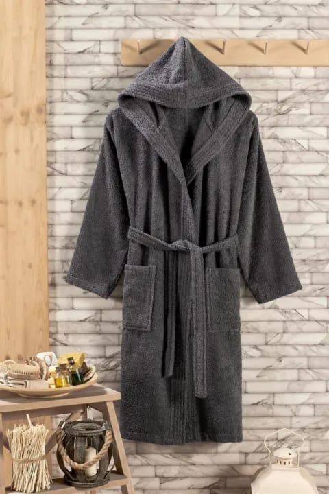 High Quality Turkish Cotton Hooded Bathrobe.